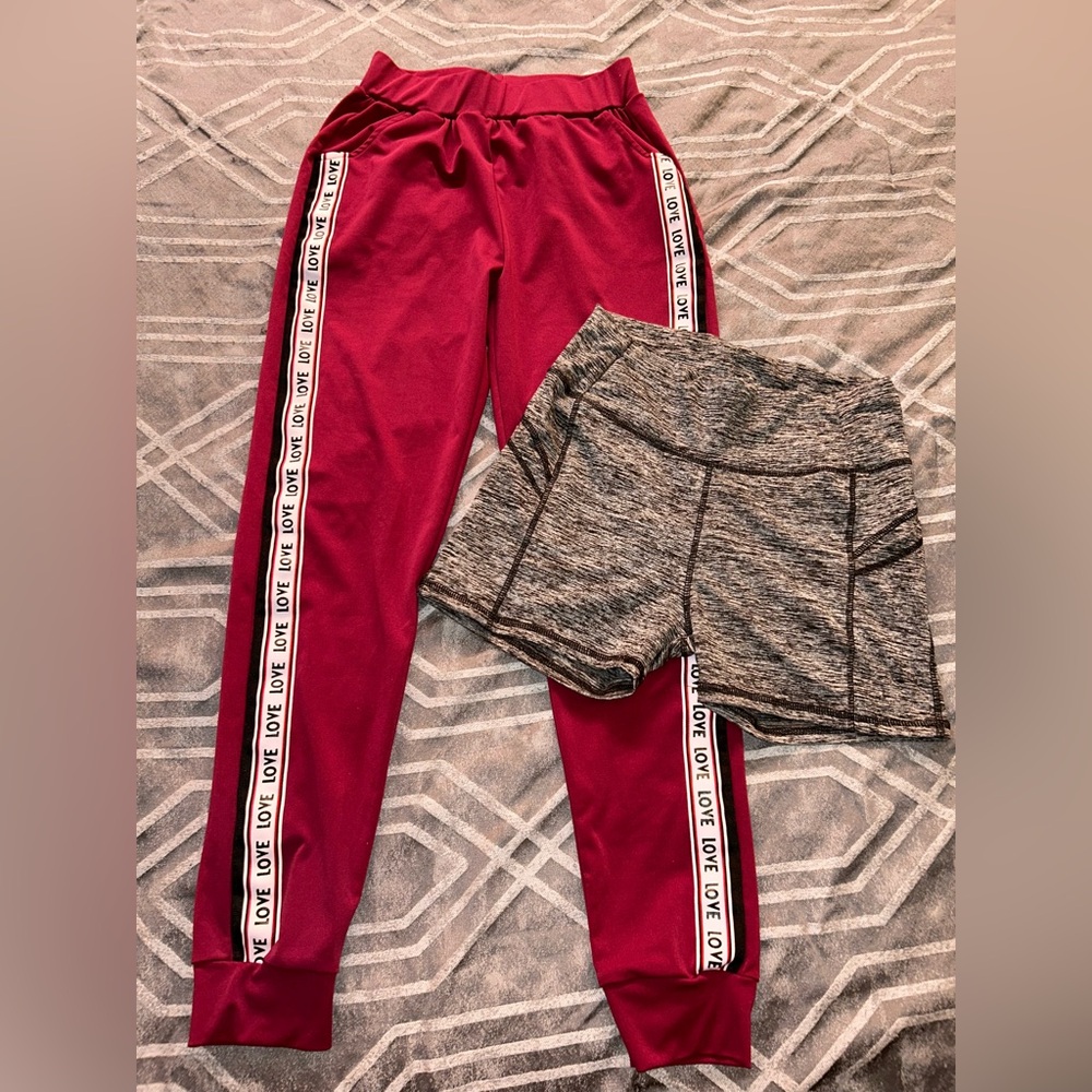 Woman’s every day attire workout attire joggers
